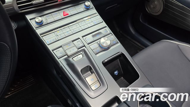 Hyundai Nexo 2022 — photo 9