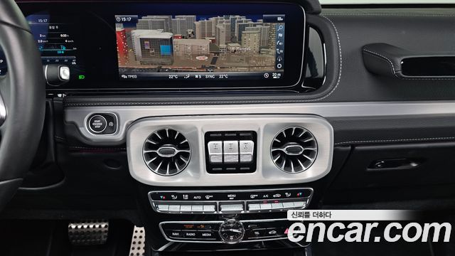 Mercedes-Benz G-Class 2023 — photo 20