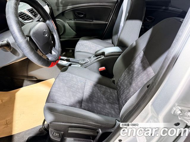 Renault Korea SM3 2015 — photo 18