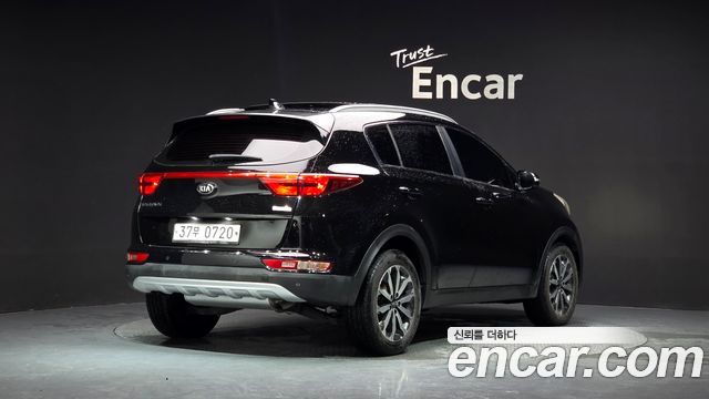 Kia Sportage 2016 — photo 2