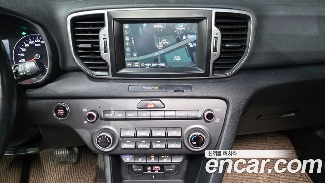 Kia Sportage 2016 — photo 19