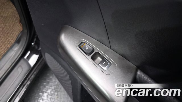 Kia Sportage 2016 — photo 28