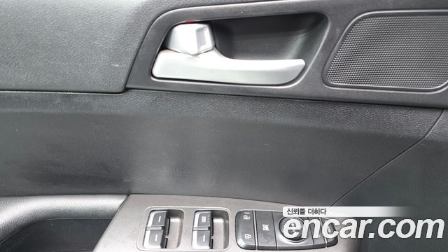Kia Sportage 2016 — photo 30