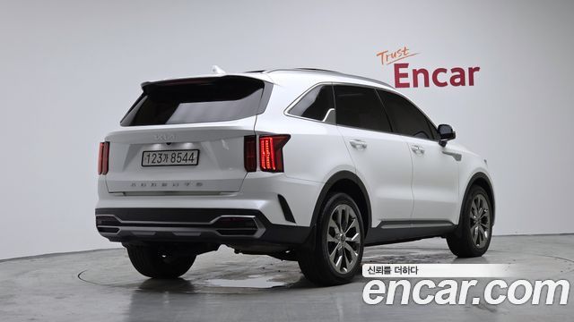 Kia Sorento 2022 — photo 2