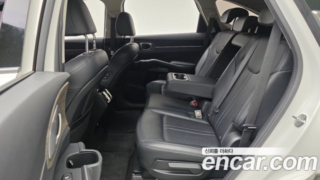 Kia Sorento 2022 — photo 12