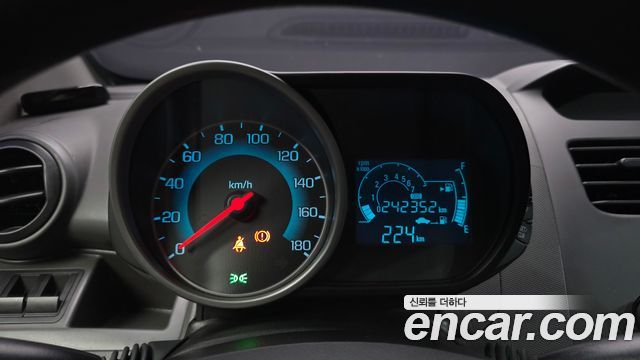 Chevrolet Korea Spark 2014 — photo 8