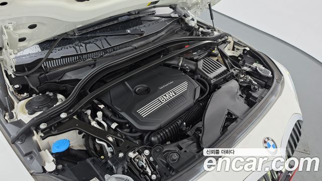 BMW 1-Series 2021 — photo 6