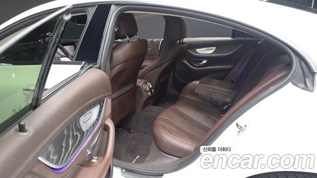 Mercedes-Benz CLS-Class 2021 — photo 18