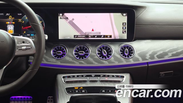 Mercedes-Benz CLS-Class 2021 — photo 20