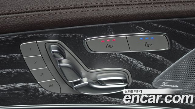 Mercedes-Benz CLS-Class 2021 — photo 26