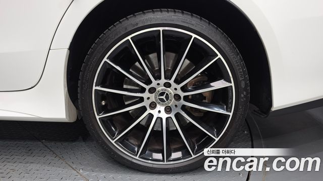 Mercedes-Benz CLS-Class 2021 — photo 7