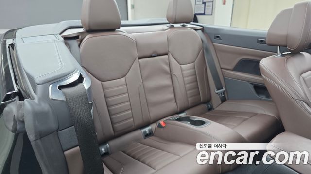 BMW 4-Series 2022 — photo 11