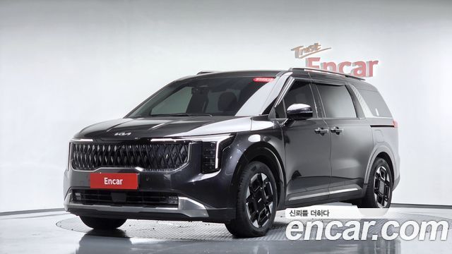 Kia Canival 2025 — photo 1