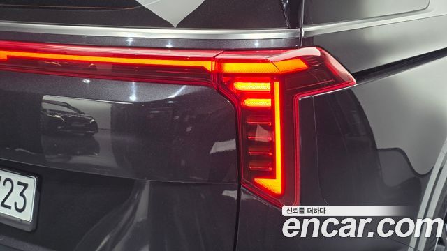 Kia Canival 2025 — photo 9