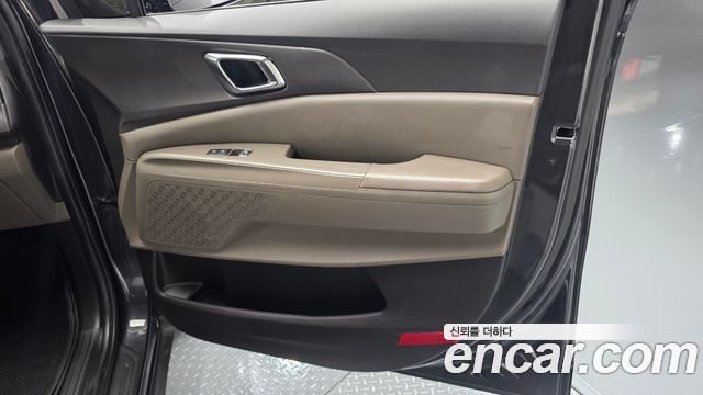 Kia Canival 2025 — photo 15