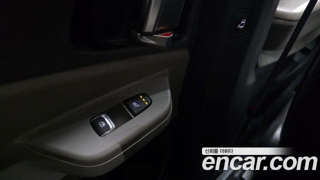 Kia Canival 2025 — photo 31