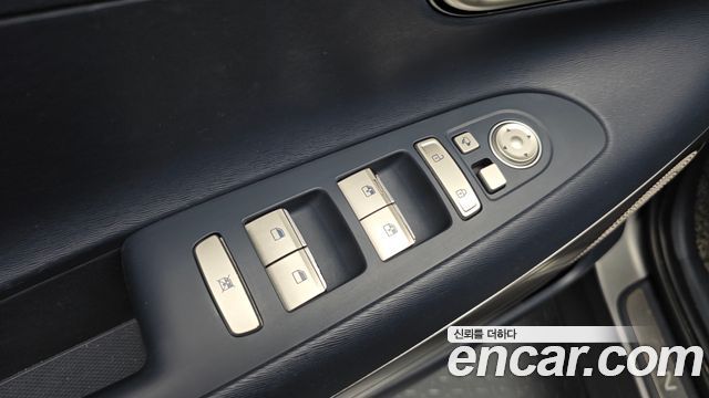 Hyundai Nexo 2023 — photo 28
