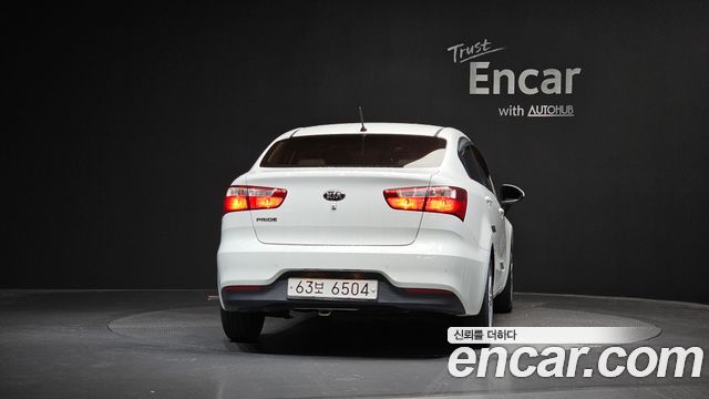 Kia pride 2015 — photo 4