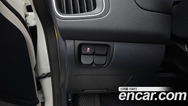 Kia pride 2015 — photo 22