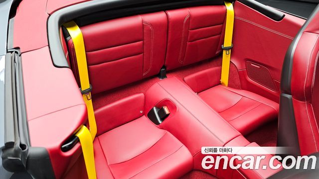 Porsche 911 2023 — photo 17