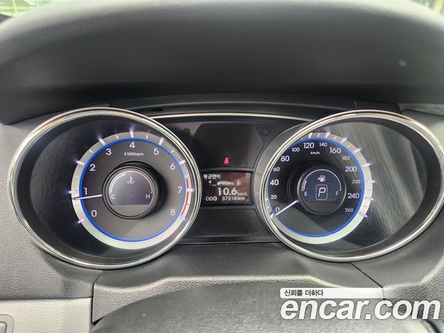 Hyundai Sonata 2013 — photo 13