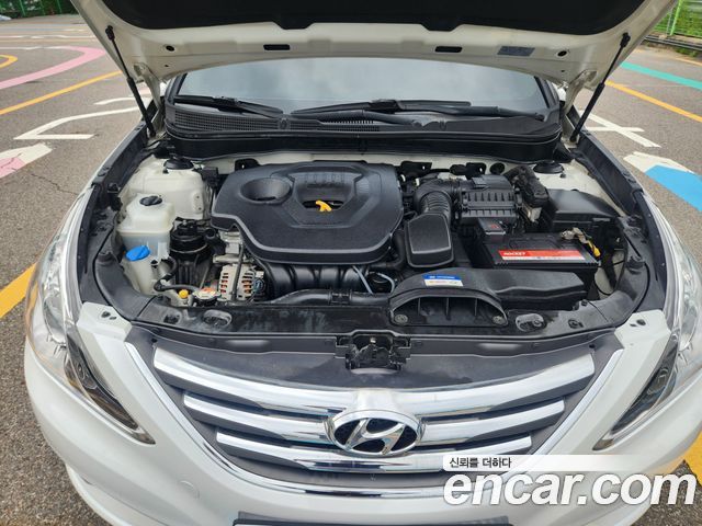 Hyundai Sonata 2013 — photo 19