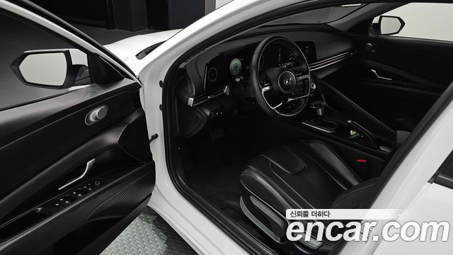 Hyundai AVANTE 2023 — photo 10