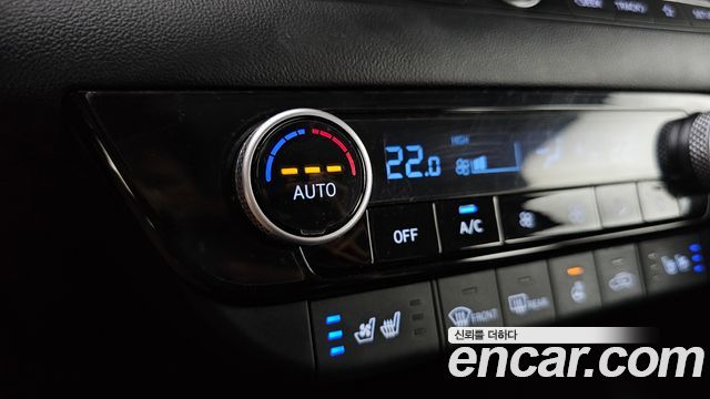 Hyundai AVANTE 2023 — photo 19