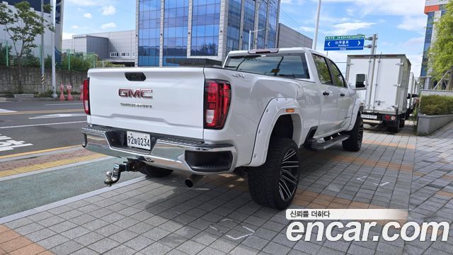 GMC Sierra 2020 — photo 2