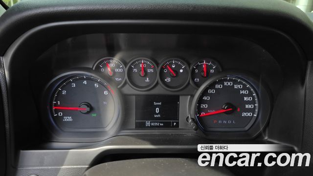 GMC Sierra 2020 — photo 11