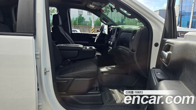 GMC Sierra 2020 — photo 17