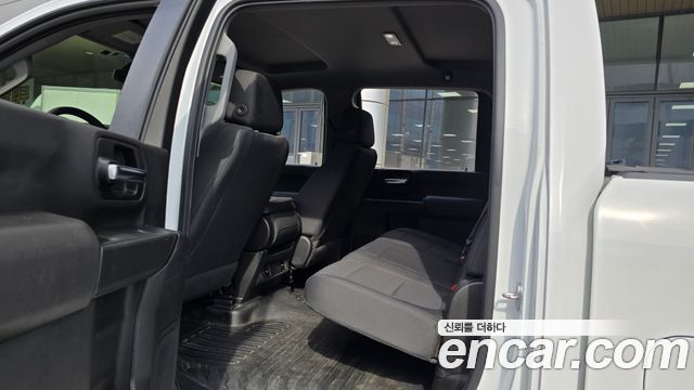 GMC Sierra 2020 — photo 18