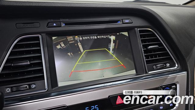 Hyundai Sonata 2016 — photo 21