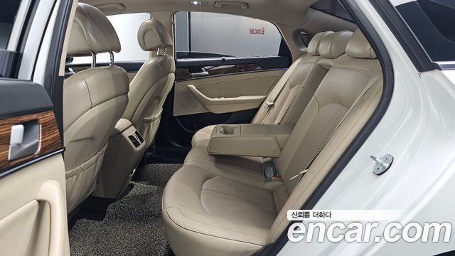 Hyundai Sonata 2016 — photo 28