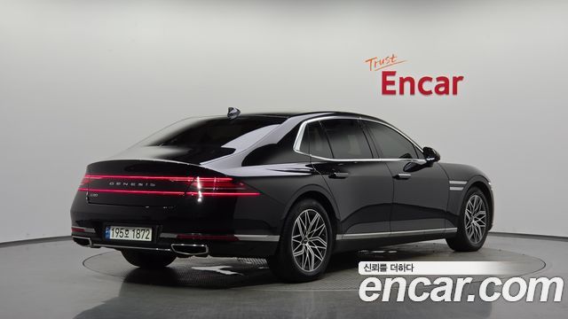Genesis G90 2023 — photo 2