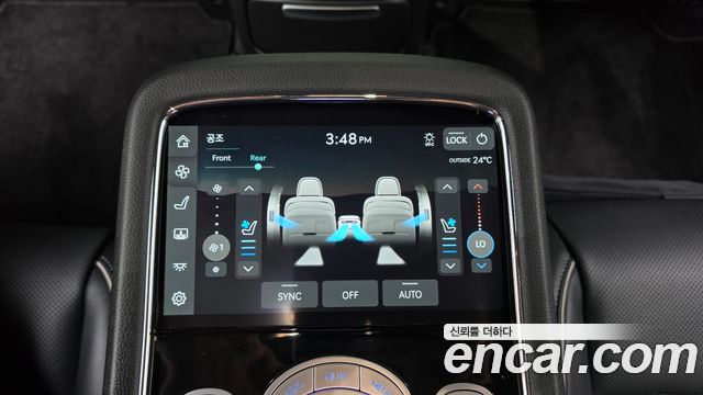 Genesis G90 2023 — photo 25