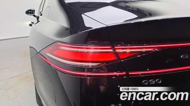 Genesis G90 2023 — photo 9