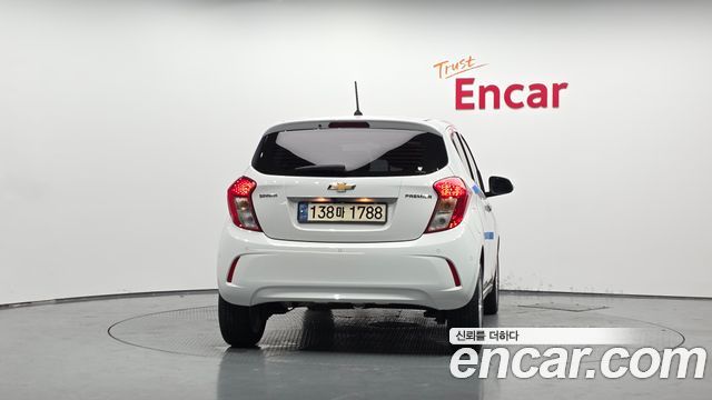 Chevrolet Korea Spark 2022 — photo 4