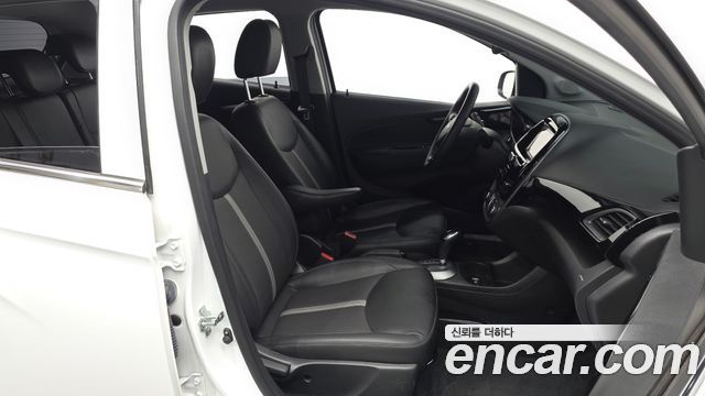 Chevrolet Korea Spark 2022 — photo 16