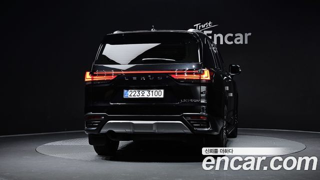 Lexus LX 2025 — photo 4