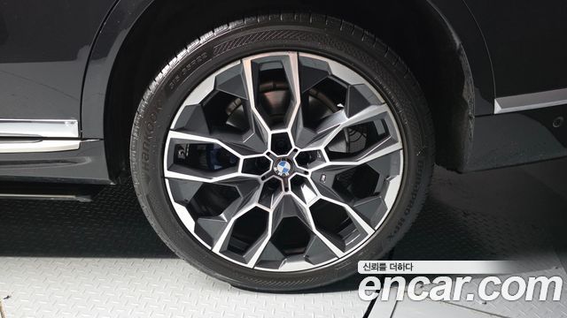 BMW X7 2025 — photo 5