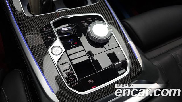 BMW X7 2025 — photo 9
