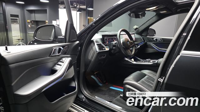 BMW X7 2025 — photo 10