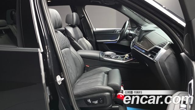 BMW X7 2025 — photo 11