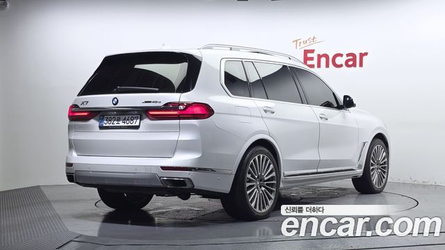 BMW X7 2022 — photo 2