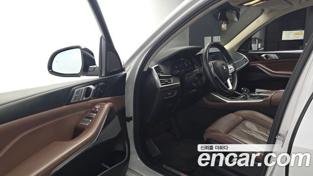 BMW X7 2022 — photo 13