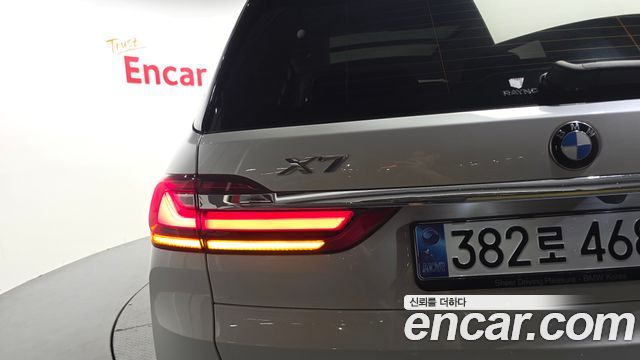 BMW X7 2022 — photo 9