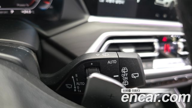 BMW X7 2022 — photo 29