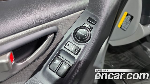 Hyundai Starex 2020 — photo 18