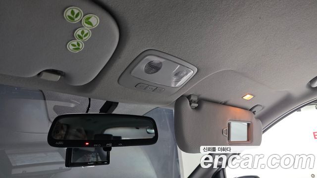 Hyundai Starex 2020 — photo 19